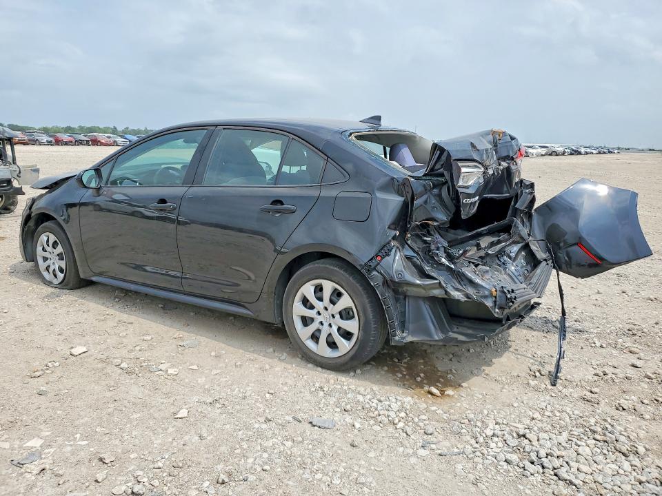 2022 Toyota Corolla VIN 5YFEPMAE0NP383342 COPART salvage auction — REAR END, Tx - Salvage Vehicle Title, sold $2,850 on 2026-07-09 (photo 2)