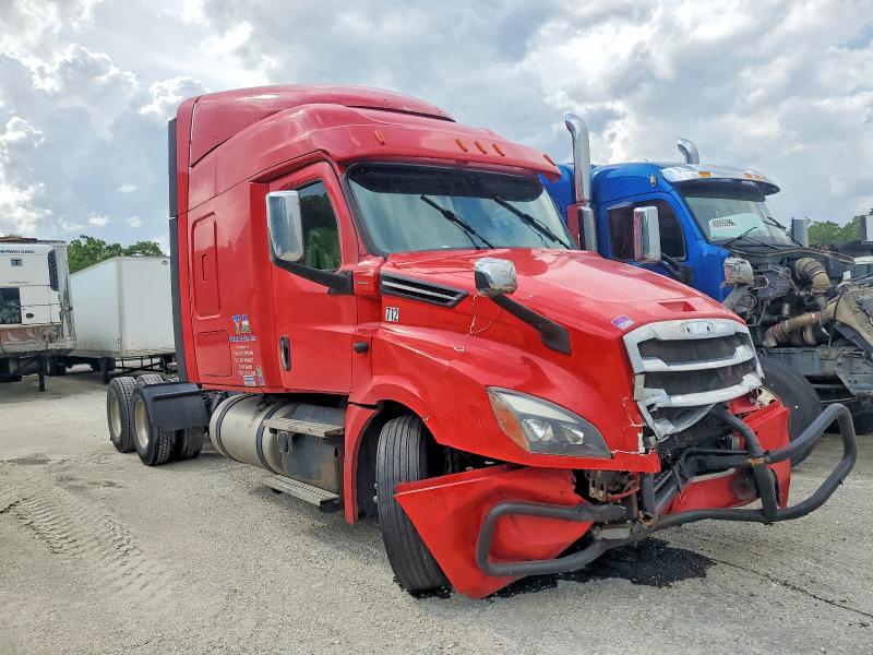 2020 Freigliner VIN 3AKJHHDR3LSLU4328 — COPART salvage auction photo