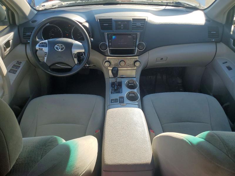 2013 Toyota Highlander VIN 5TDBK3EH6DS190554 COPART salvage auction — MINOR DENT/SCRATCHES, Salvage Title, sold $4,650 on 2026-07-29 (photo 8)