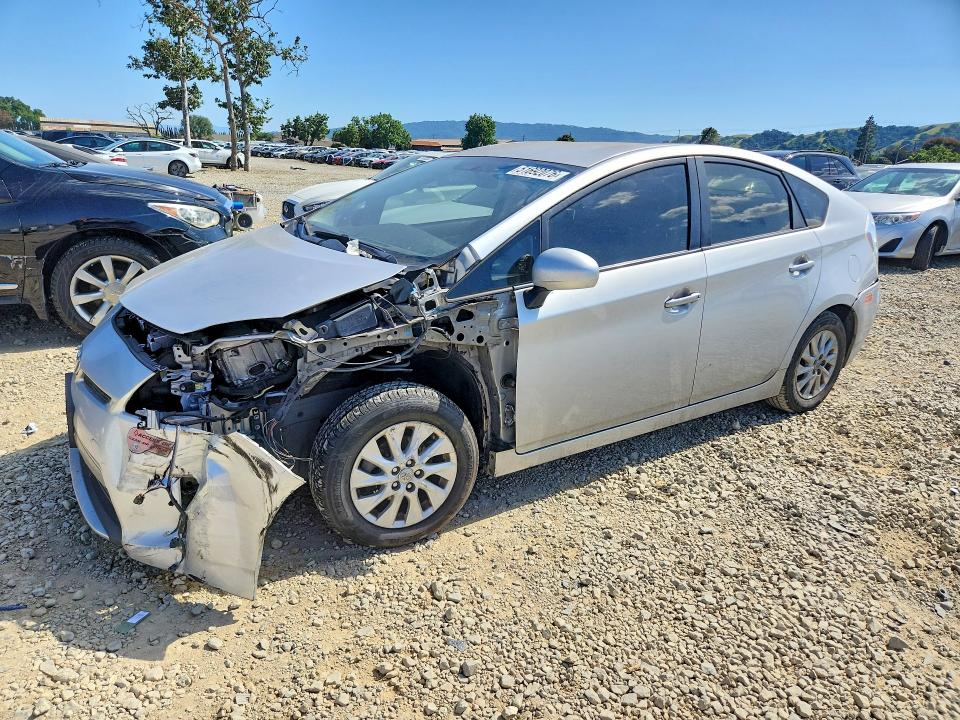 2012 Toyota Prius plug-in VIN JTDKN3DP3C3030521 COPART salvage auction — FRONT END, CA - SALVAGE CERTIFICATE, sold $3,900 on 2026-07-28 (photo 1)