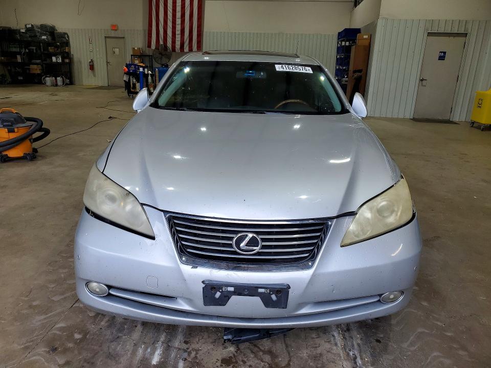 2008 Lexus Es 350 VIN JTHBJ46GX82213859 COPART salvage auction — REAR END, TX - SALVAGE VEHICLE TITLE, sold $1,000 on 2026-07-20 (photo 5)