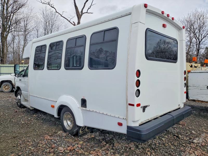 2017 Ford Econoline e350 VIN 1FDEE3FS4HDC68289 COPART salvage auction — FRONT END, Ct - Certificate Of Title, sold $3,900 on 2026-07-08 (photo 3)