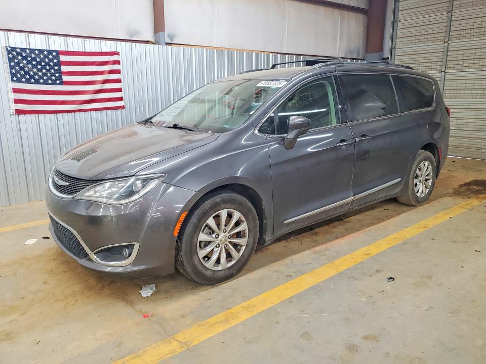 2017 Chrysler Pacifica VIN 2C4RC1BG6HR734299 COPART salvage auction — NORMAL WEAR, Nc - Dealer Only Clean Title, sold $3,300 on 2026-08-24 (photo 1)