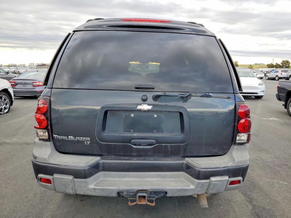 2005 Chevrolet Trailblazer VIN 1GNET16S156137116 COPART salvage auction — MINOR DENT/SCRATCHES, Ca - Salvage Certificate, sold $400 on 2026-07-08 (photo 6)