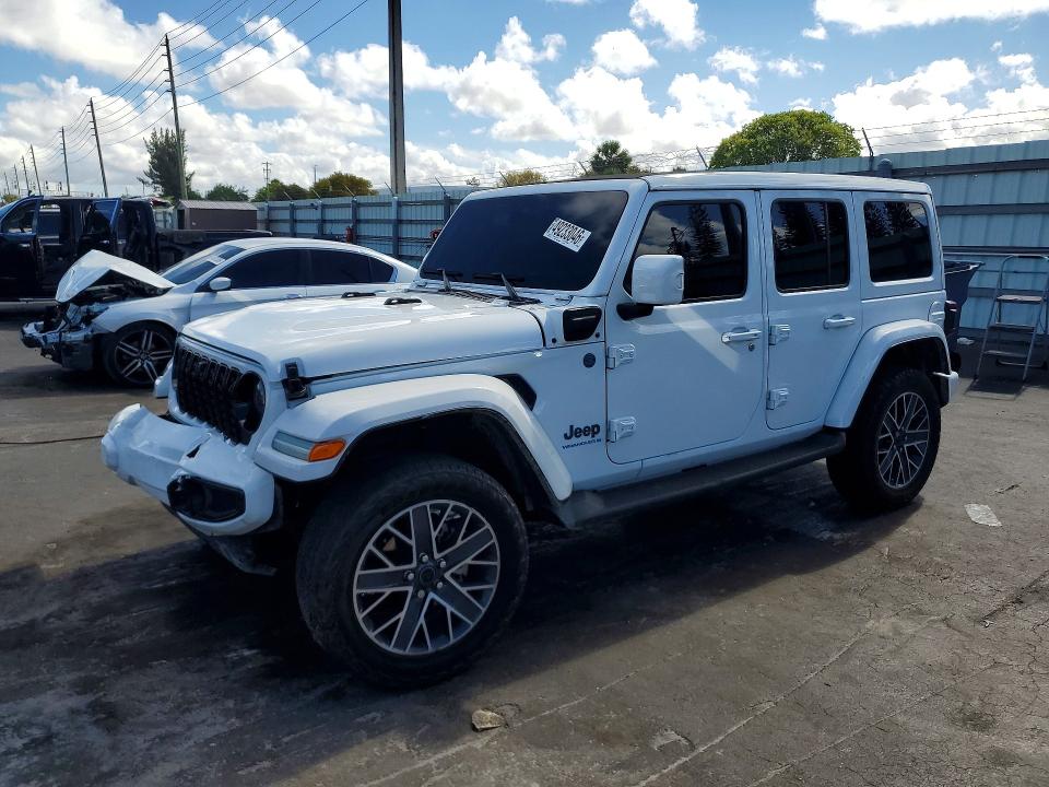 2024 Jeep Wrangler / VIN 1C4RJXU64RW231344 — COPART salvage auction photo