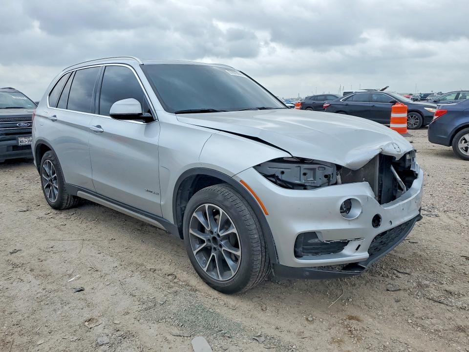 2018 BMW X5 VIN 5UXKR2C57J0Z14344 COPART salvage auction — FRONT END, Tx - Salvage Vehicle Title, sold $4,450 on 2026-07-02 (photo 4)