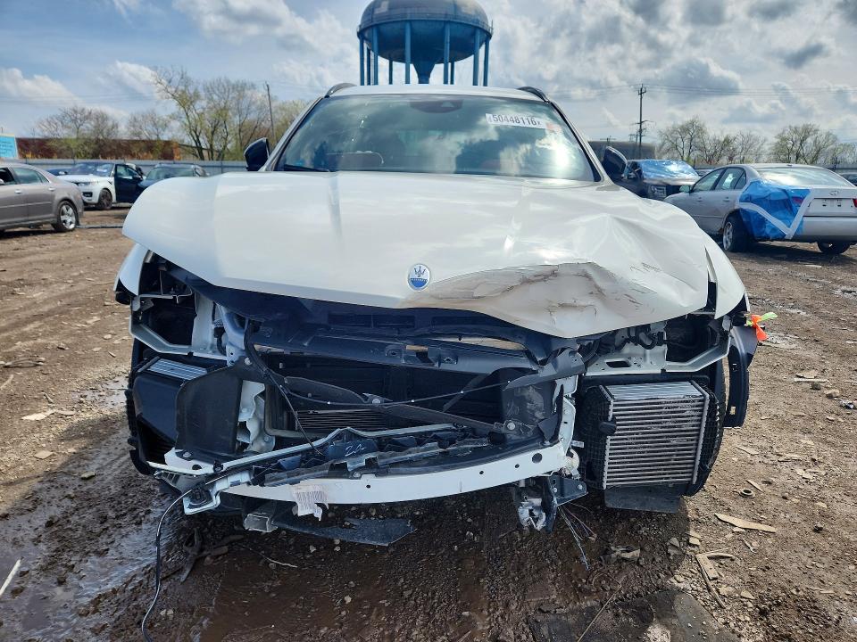 2022 Maserati Levante VIN ZN661XUA9NX383534 COPART salvage auction — FRONT END, Il - Certificate Of Title, sold $8,200 on 2026-07-20 (photo 5)