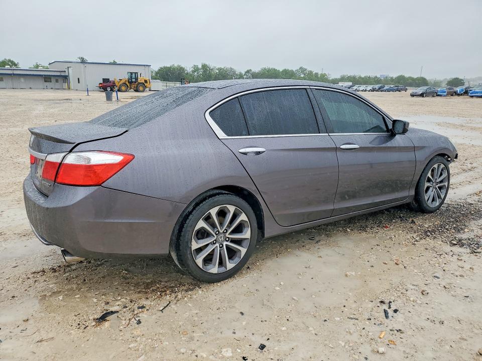 2014 Honda Accord VIN 1HGCR2F58EA300096 COPART salvage auction — FRONT END, Tx - Salvage Vehicle Title, sold $1,300 on 2026-07-02 (photo 3)