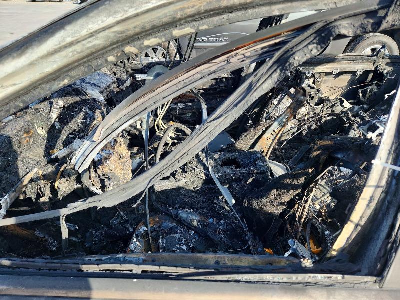 2012 Mercedes-benz S class VIN WDDNG7EB3CA458320 COPART salvage auction — BURN, LA - CERTIFICATE OF DESTRUCTION, sold $3,750 on 2026-07-22 (photo 7)