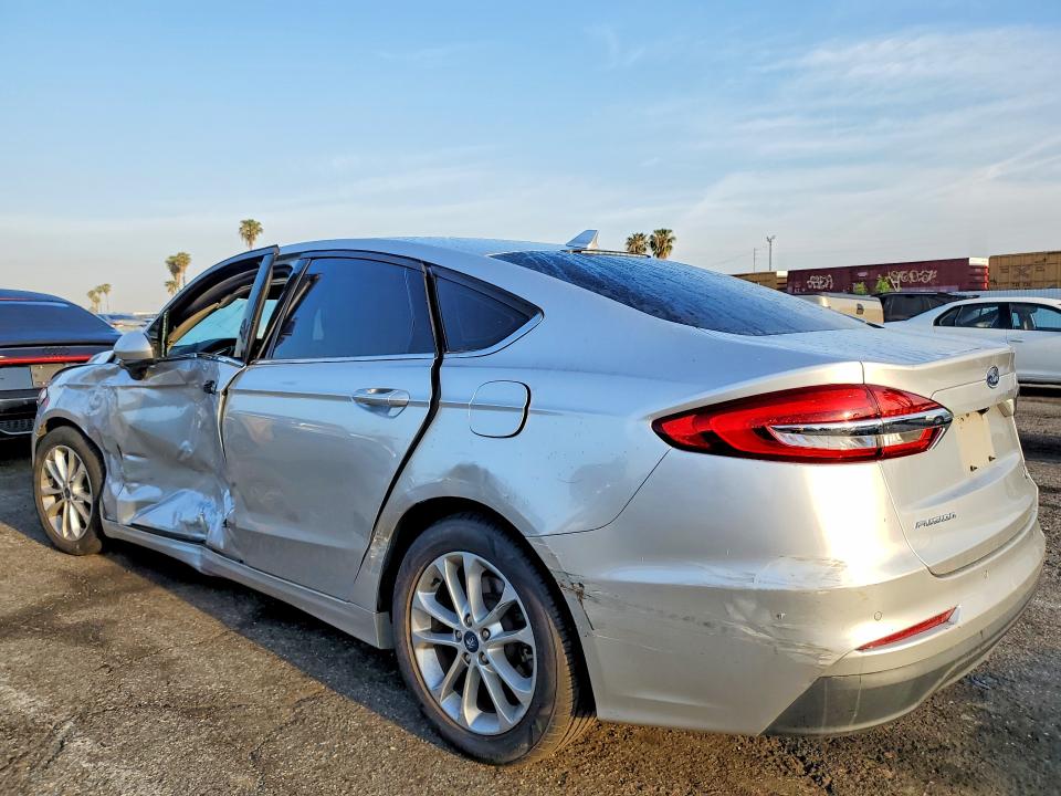 2019 Ford Fusion VIN 3FA6P0HDXKR145861 COPART salvage auction — SIDE, Ca - Salvage Certificate, sold $1,550 on 2026-07-02 (photo 2)