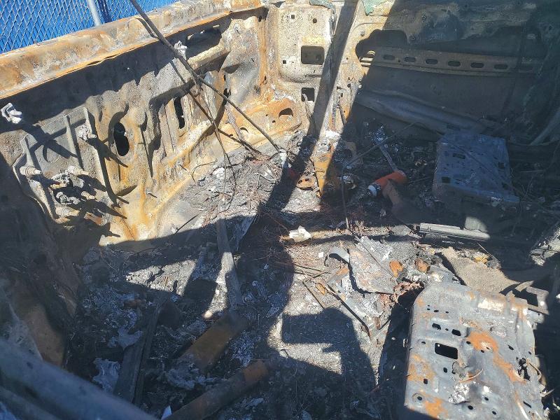 2022 Chrysler Grand caravan VIN 2C4RC1ZG5NR108339 COPART salvage auction — BURN, Qc - Irrecuperable, sold $325 on 2026-07-09 (photo 7)