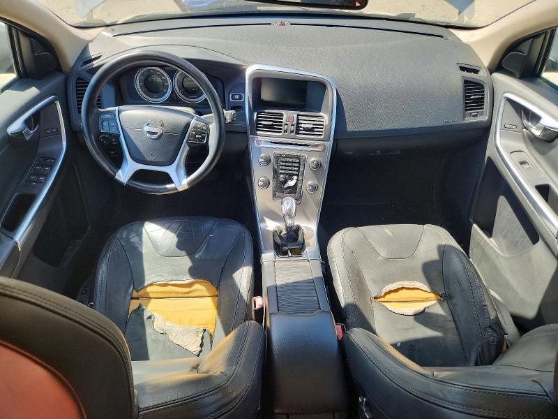 2013 Volvo Xc60 VIN YV4952DL6D2412634 COPART salvage auction — FRONT END, Wv - Certificate Of Title, sold $375 on 2026-07-24 (photo 8)