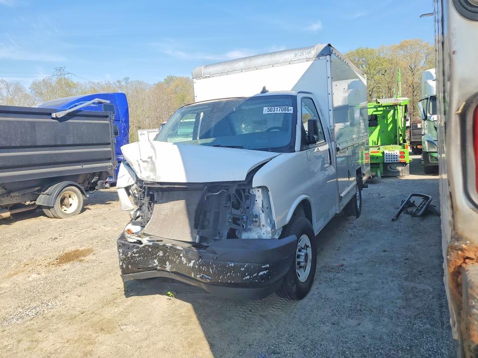 2022 Gmc Savana 3500 VIN 1GD07RFP1N1174905 COPART salvage auction — FRONT END, Az - Cert Of Title - Salvage, sold $3,450 on 2026-07-09 (photo 1)