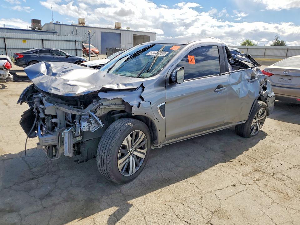 2021 Mitsubishi Outlander VIN JA4ARUAU3MU023381 COPART salvage auction — ROLLOVER, Salvage Title, sold $775 on 2026-07-17 (photo 1)
