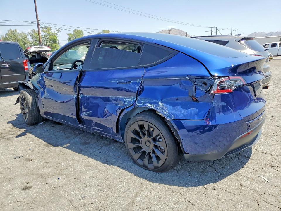 2024 Tesla Model y VIN 7SAYGDEE9RF025927 COPART salvage auction — FRONT END, Pa - Certificate Of Salvage, sold $6,000 on 2026-07-20 (photo 2)