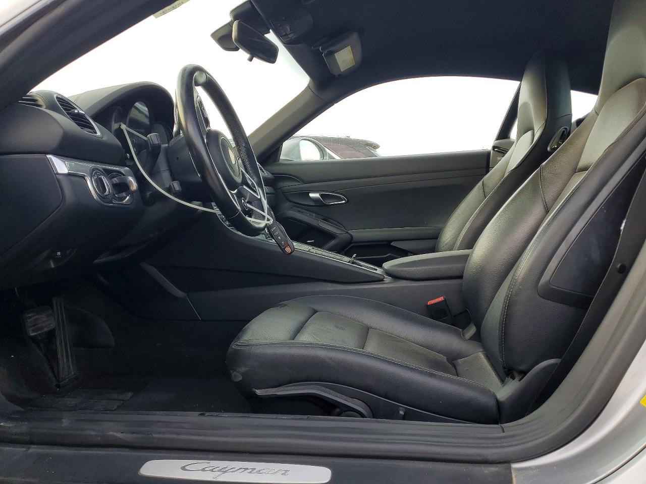 2019 Porsche Cayman VIN WP0AA2A81KS260996 COPART salvage auction — Minor Dent/Scratches, MO - CERTIFICATE OF TITLE (P), sold $26,250 on 2026-07-03 (photo 7)