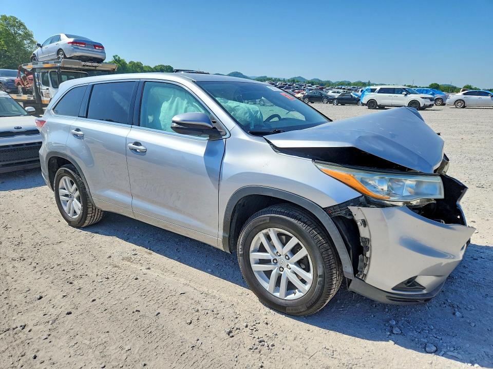 2014 Toyota Highlander VIN 5TDZARFH7ES008283 COPART salvage auction — FRONT END, Id - Salvage Certificate Of Title, sold $175 on 2026-07-09 (photo 4)