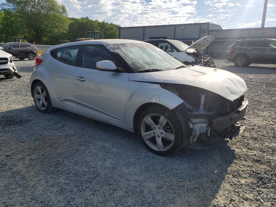 2013 Hyundai Veloster VIN KMHTC6AD3DU165821 COPART salvage auction — FRONT END, Nc - Salvage Certificate Of Title, sold $750 on 2026-07-02 (photo 4)