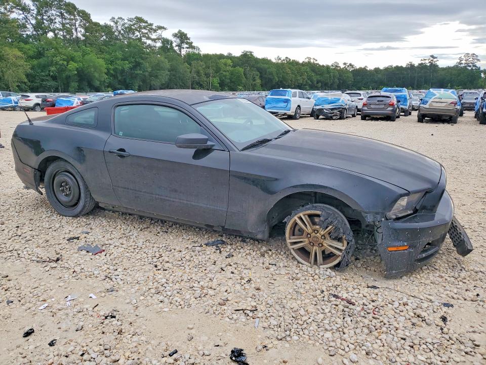 2014 Ford Mustang VIN 1ZVBP8AM2E5268432 COPART salvage auction — FRONT END, Tx - Certificate Of Title, sold $2,250 on 2026-07-03 (photo 4)