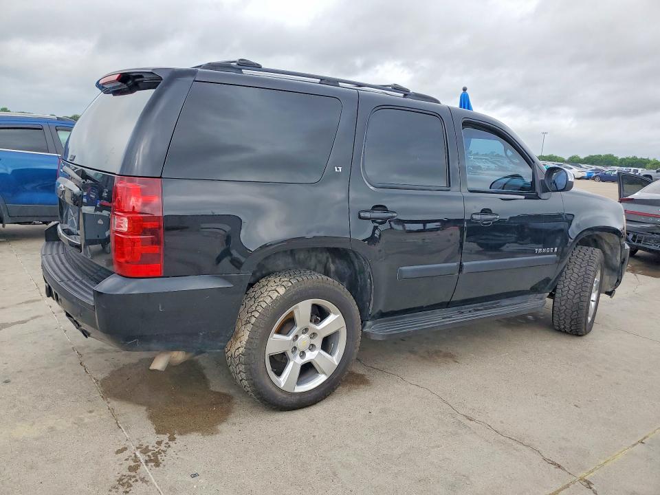 2007 Chevrolet Tahoe VIN 1GNFC13JX7R163988 COPART salvage auction — NORMAL WEAR, Tx - Bonded Title - Clean (P), sold $1,300 on 2026-07-02 (photo 3)