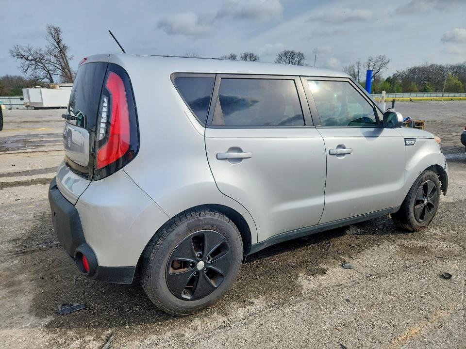 2015 Kia Soul VIN KNDJN2A21F7775408 COPART salvage auction — FRONT END, Mo - Salvage Certificate Of Title, sold $275 on 2026-07-27 (photo 3)