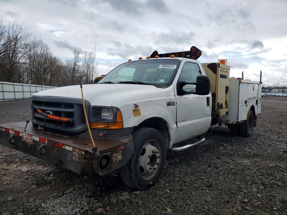 2000 Ford F-450 super duty VIN 1FDXF46F9YEE39661 COPART salvage auction — SIDE, Ny - Certificate Of Title, sold $1,950 on 2026-07-08 (photo 1)