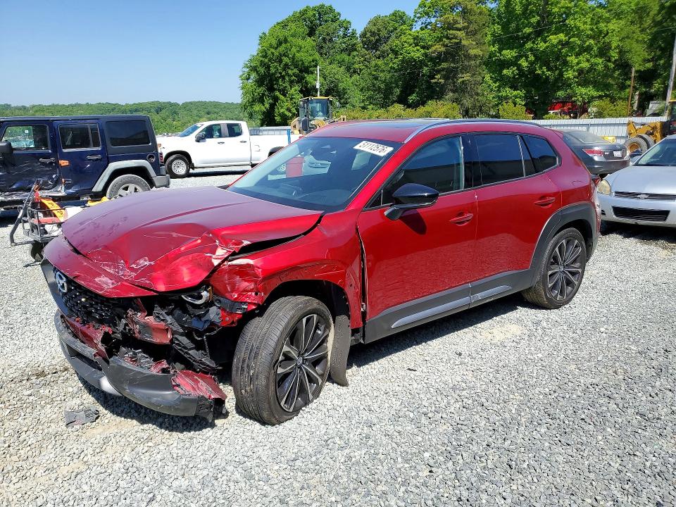 2025 Mazda Cx-50 VIN 7MMVABEM5SN393753 COPART salvage auction — FRONT END, Salvage Title, sold $7,800 on 2026-08-27 (photo 1)
