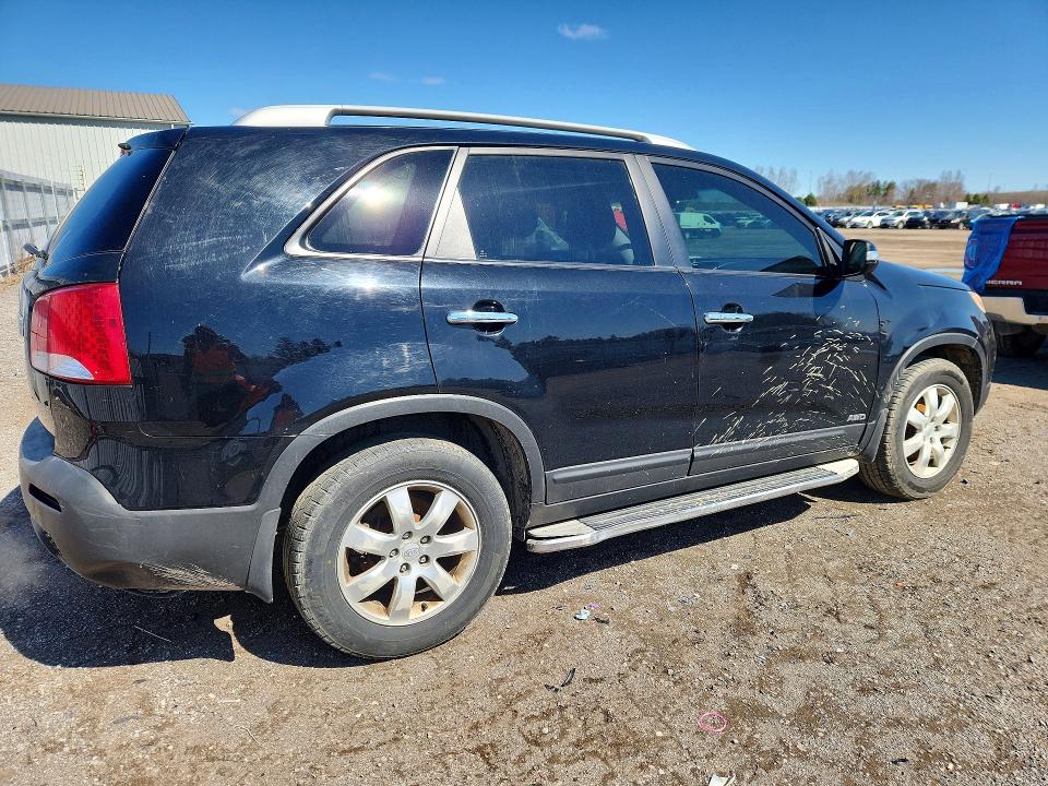 2011 Kia Sorento VIN 5XYKTDA20BG057027 COPART salvage auction — UNDERCARRIAGE, ON - PERMIT SALVAGE, sold $400 on 2026-07-21 (photo 3)