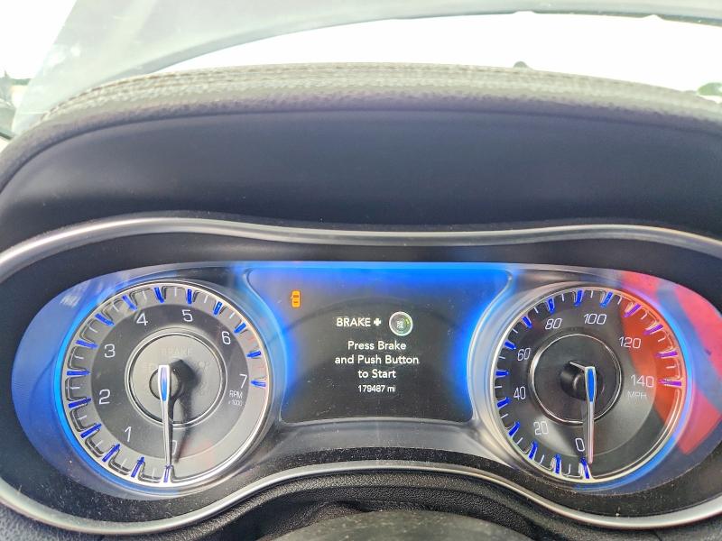 2017 Chrysler 300 VIN 2C3CCAEG8HH579766 COPART salvage auction — FRONT END, Tx - Certificate Of Title (P), sold $4,800 on 2026-07-08 (photo 9)