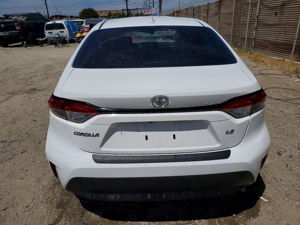 2024 Toyota Corolla VIN 5YFB4MDE2RP211018 COPART salvage auction — SIDE, Salvage Title, sold $4,800 on 2026-07-16 (photo 6)