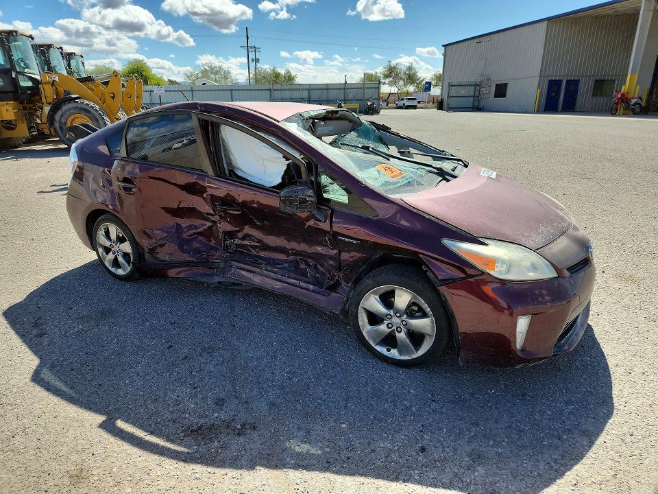 2013 Toyota Prius VIN JTDKN3DU8D5596654 COPART salvage auction — UNDERCARRIAGE, AZ - CERT OF TITLE - SALVAGE, sold $275 on 2026-07-24 (photo 4)