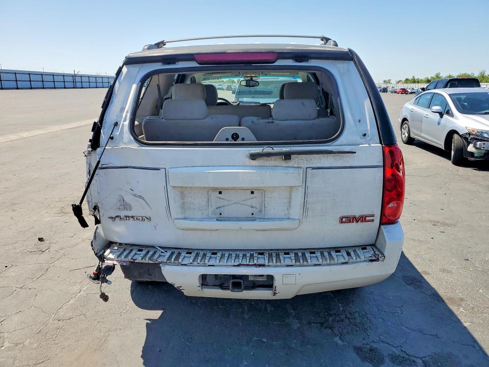 2009 Gmc Yukon VIN 1GKFC23J29R214096 COPART salvage auction — REAR END, Ca - Salvage Certificate, sold $1,450 on 2026-07-09 (photo 6)