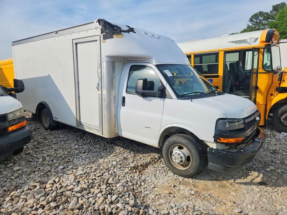 2022 Chevrolet Express 2500 VIN 1HA3GTC75NN005820 COPART salvage auction — FRONT END, Va - Certificate Of Title, sold $7,900 on 2026-07-10 (photo 4)
