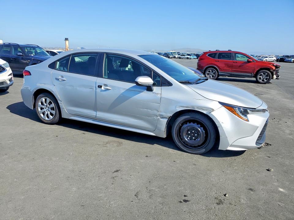 2024 Toyota VIN 5YFB4MDE8RP154694 COPART salvage auction — SIDE, Salvage Title, sold $8,100 on 2026-07-13 (photo 4)