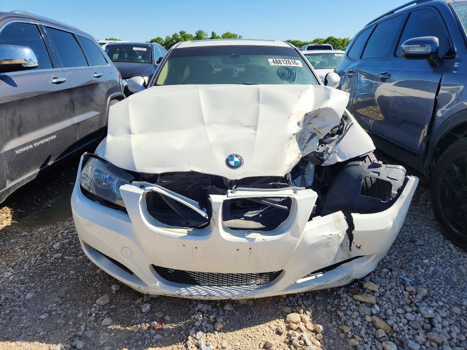 2011 BMW 3er VIN WBAPH7C5XBA802461 COPART salvage auction — FRONT END, Tx - Salvage Vehicle Title, sold $500 on 2026-07-02 (photo 5)
