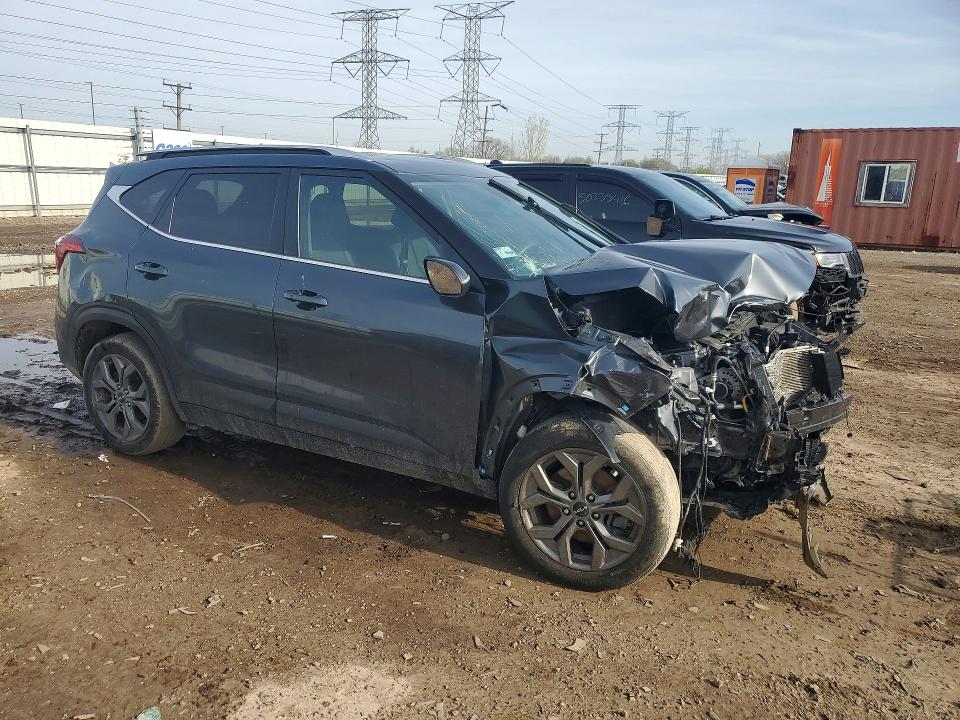 2024 Kia Seltos VIN KNDEUCAAXR7534372 COPART salvage auction — FRONT END, Il - Salvage Certificate, sold $2,200 on 2026-07-09 (photo 4)