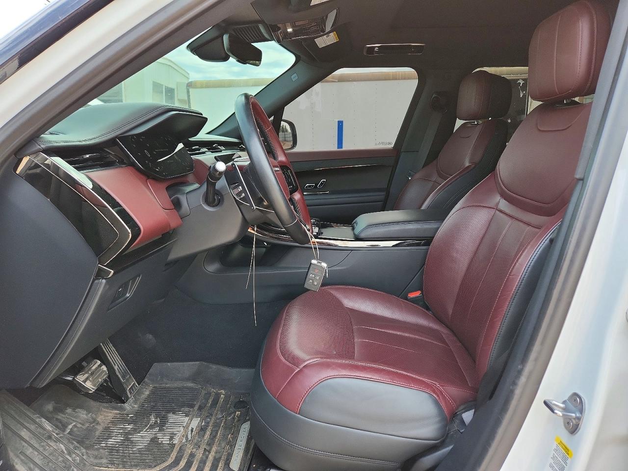 2023 Land Rover Range Rover Sport VIN SAL1L9FU6PA125169 COPART salvage auction — Hail, OK - CERT OF TITLE-REPOSSESSION (P), sold $52,000 on 2026-07-08 (photo 7)