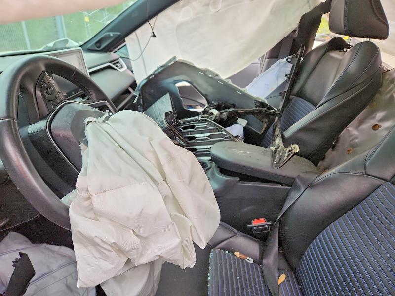 2020 Toyota Rav4 VIN 2T3EWRFV7LW093143 COPART salvage auction — ALL OVER, Id - Salvage Certificate Of Title, sold $1,650 on 2026-07-02 (photo 7)