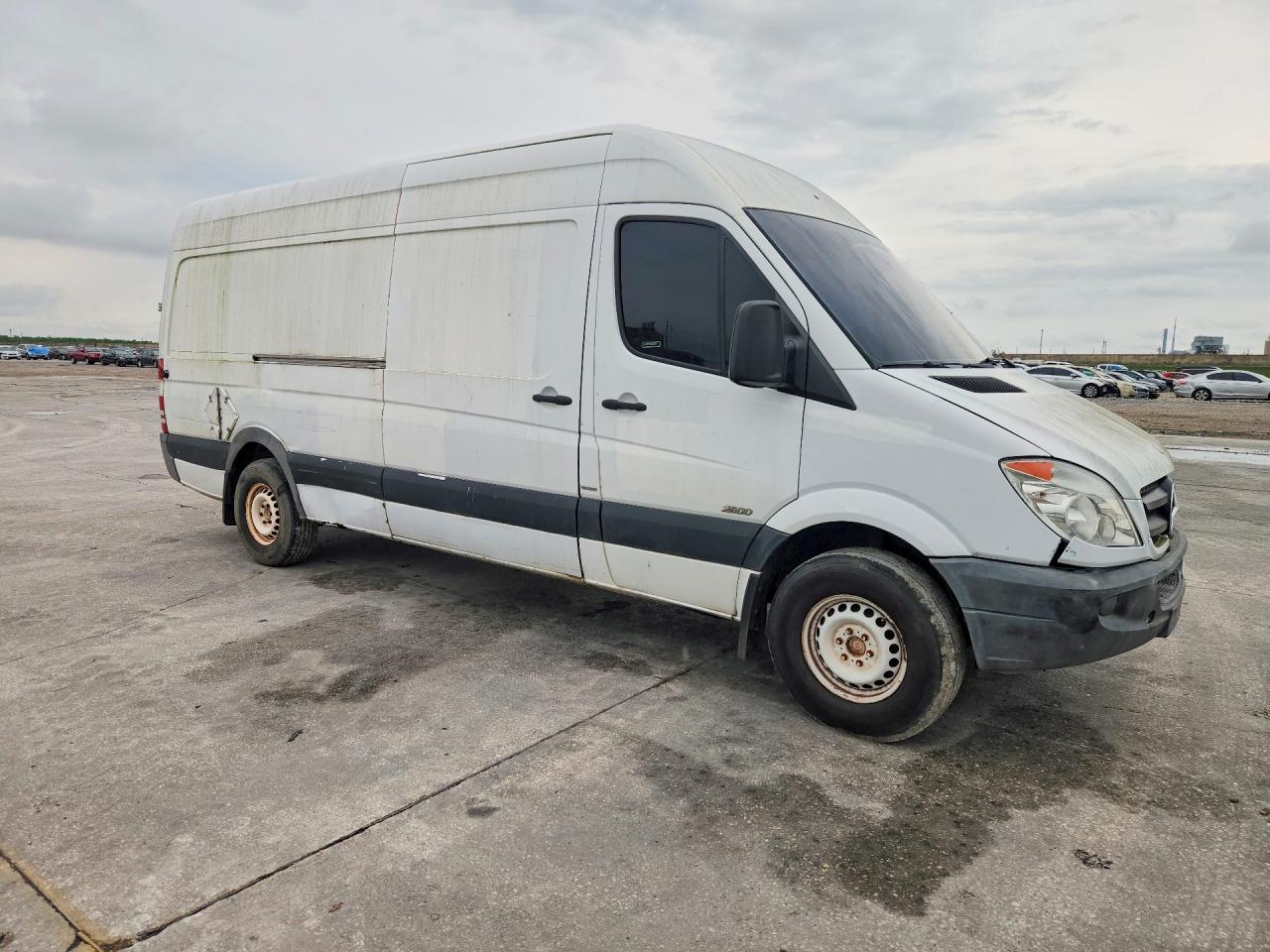 2012 Mercedes Benz Sprinter 2500 VIN WD3PE8CB0C5688417 COPART salvage auction — Front End, LA - CERTIFICATE OF TITLE (P), sold $550 on 2026-07-01 (photo 4)