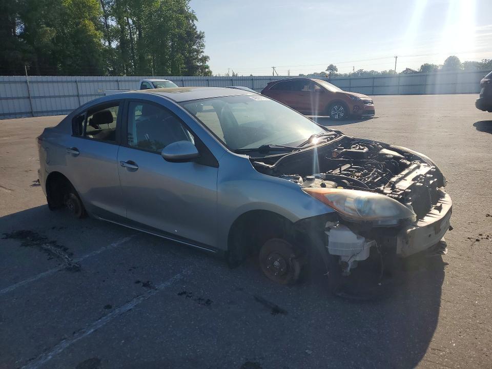 2012 Mazda 3 VIN JM1BL1V52C1679634 COPART salvage auction — STRIPPED, Nc - Salvage Certificate Of Title, sold $275 on 2026-07-30 (photo 4)