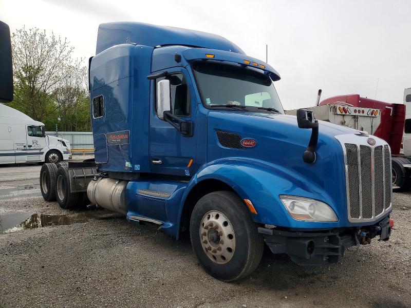 2015 Peterbilt 579 VIN 1XPBDP9XXFD266440 COPART salvage auction — SIDE, IN - CERT OF TITLE-SALVAGE TITLE, sold $5,300 on 2026-07-09 (photo 1)