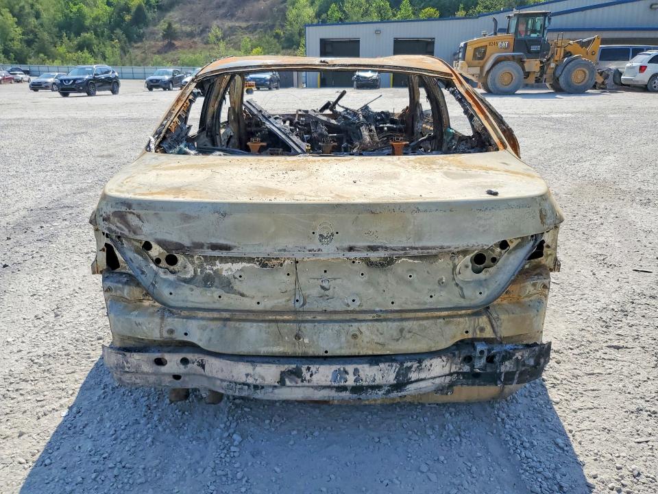 2007 BMW 7 series VIN WBAHN835X7DT66235 COPART salvage auction — BURN, Wv - Salvage Certificate, sold $175 on 2026-07-09 (photo 6)