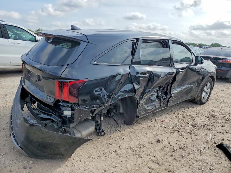 2025 Kia Sorento VIN 5XYRG4JC3SG403096 COPART salvage auction — SIDE, Tx - Certificate Of Title, sold $8,400 on 2026-07-09 (photo 3)