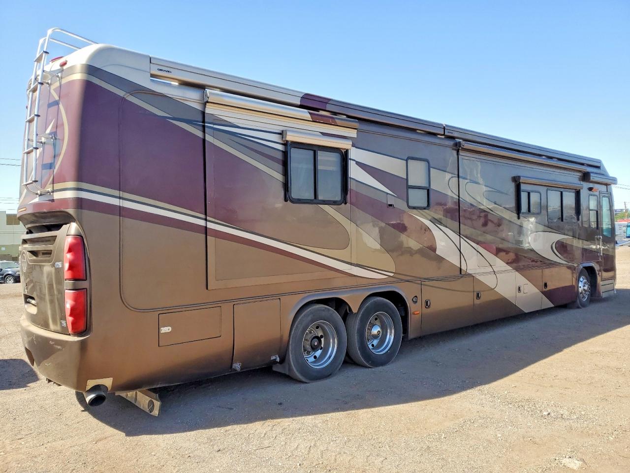 2008 Roadmaster rail Monocoque VIN 1RF17571981047618 COPART salvage auction — Normal Wear, AZ - CERT OF TITLE - SALVAGE, sold $14,700 on 2026-09-15 (photo 4)