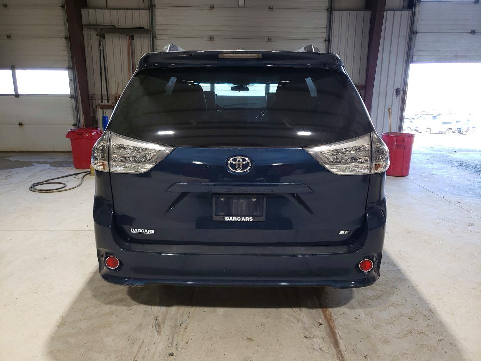 2011 Toyota Sienna VIN 5TDXK3DC9BS116697 COPART salvage auction — SIDE, Md - Cert Of Salvage > 75% Damage, sold $500 on 2026-07-17 (photo 6)