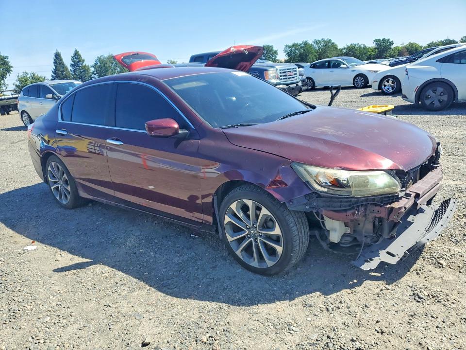 2015 Honda Accord VIN 1HGCR2F59FA055150 COPART salvage auction — FRONT END, Salvage Title, sold $2,500 on 2026-07-09 (photo 4)
