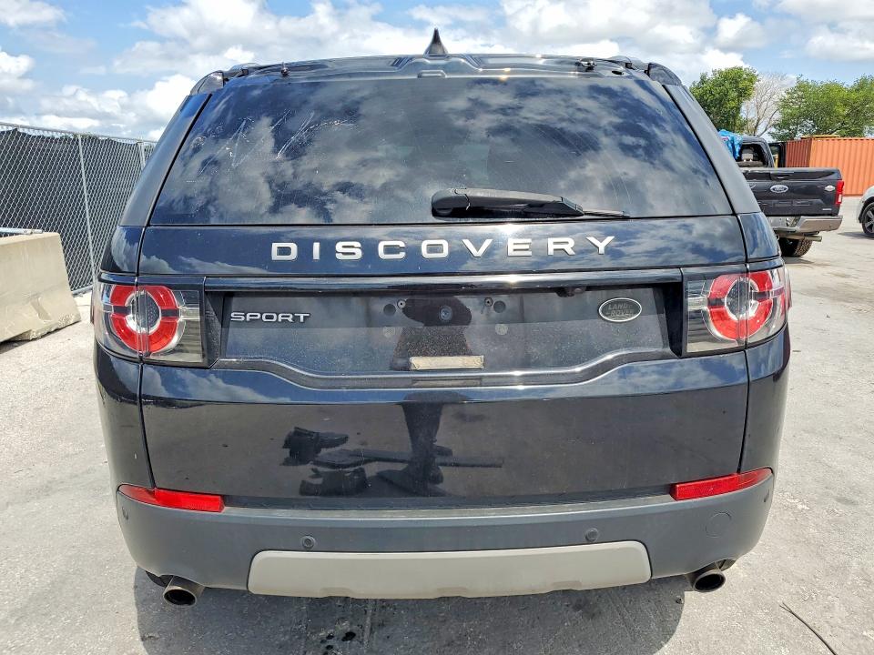2019 Land rover Discovery VIN SALCP2FX0KH809116 COPART salvage auction — MINOR DENT/SCRATCHES, In - Certificate Of Title, sold $5,600 on 2026-07-23 (photo 6)