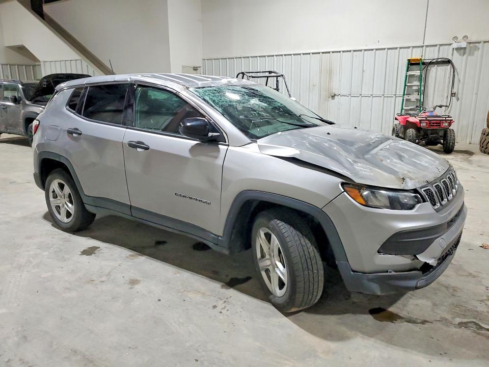 2023 Jeep Compass VIN 3C4NJDAN3PT514765 COPART salvage auction — ROLLOVER, Pa - Certificate Of Salvage, sold $3,650 on 2026-07-09 (photo 4)