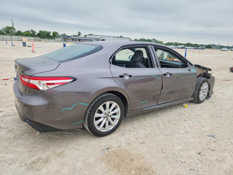 2018 Toyota Camry VIN 4T1B11HK6JU026769 COPART salvage auction — SIDE, Tx - Salvage Vehicle Title, sold $5,900 on 2026-07-09 (photo 3)