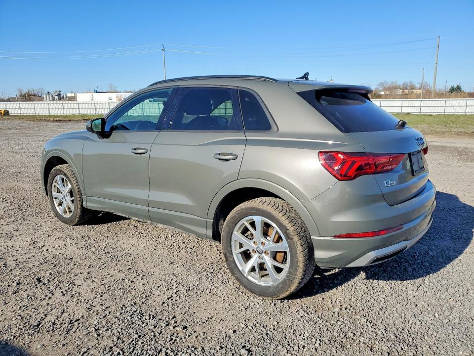 2021 Audi Q3 VIN WA1AECF32M1007034 COPART salvage auction — SIDE, On - Permit No Brand - Unfit, sold $700 on 2026-07-21 (photo 2)